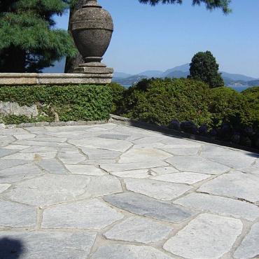 Flagstones Balkan Kwartsiet 2-4cm dik (ca. 75 kg per m²)