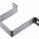 regenpijpbeugel zonder lip verzinkt 139x103x40mm mm tbv betonpalen